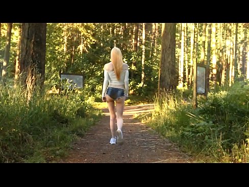❤️ Ilus naine liigub aeglaselt, mitte alasti video ❌ Porno at us et.sexuria-net.ru
